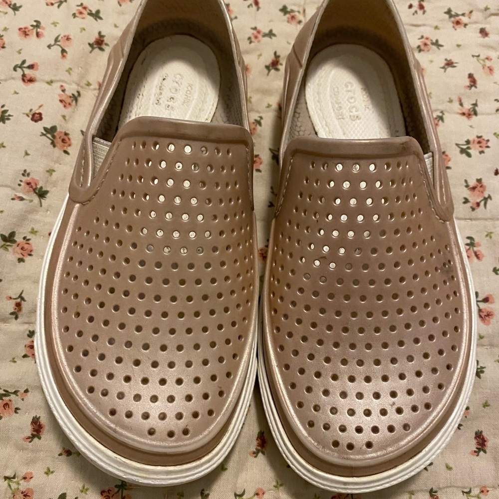 Crocs girls Size 10